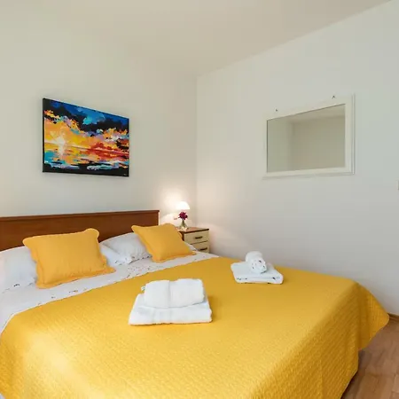 Rogulj Apartament *